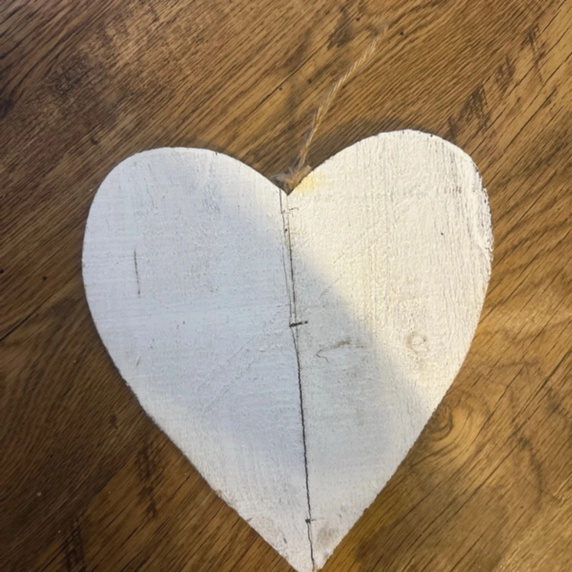 Hjärta gjort i trä