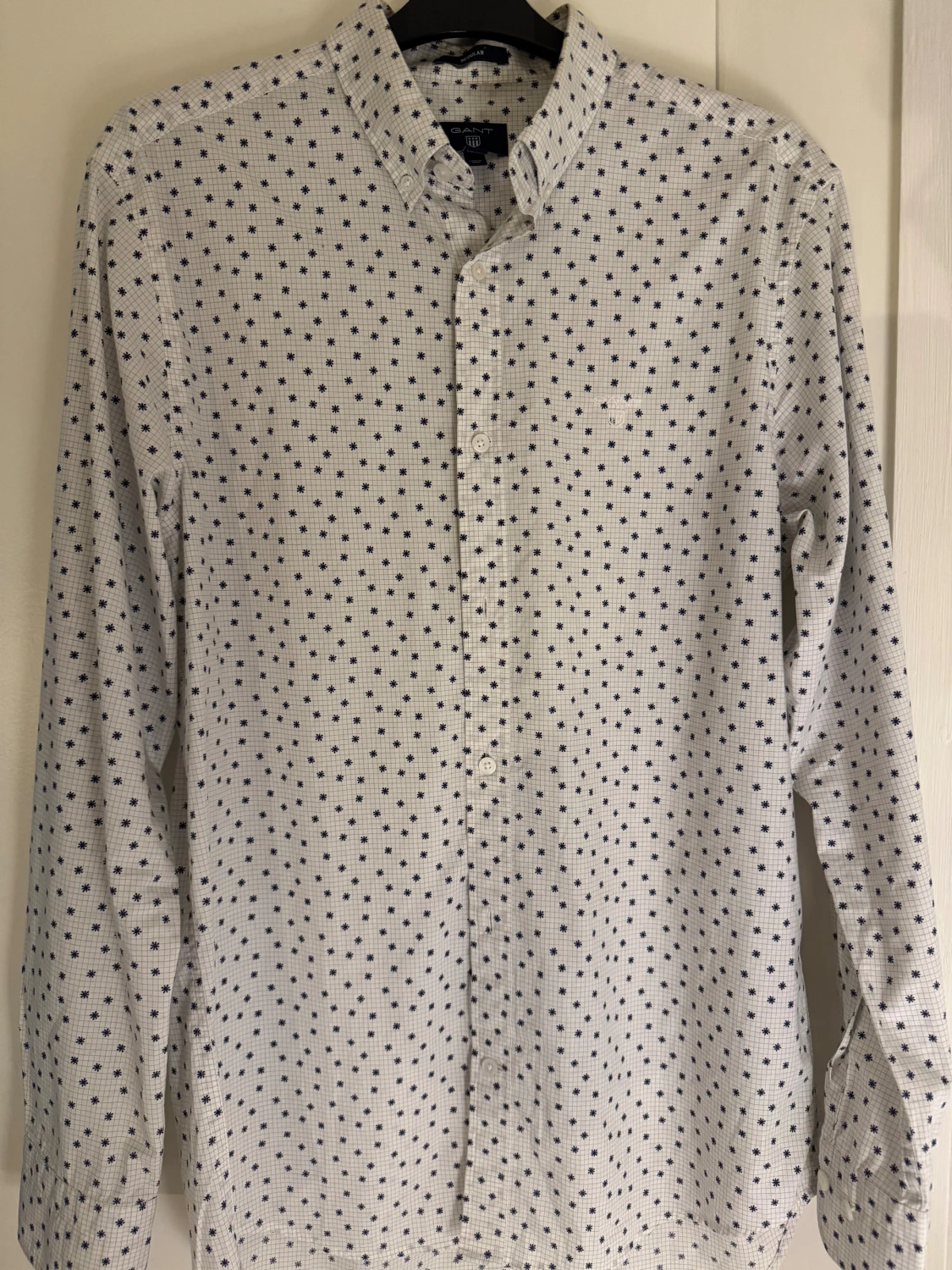 Vit snöflinge-mönstrad skjorta från GANT - 3