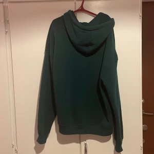 Munkjacka - Hej, jag säljer min munkjacka. Skriv vid intresse.