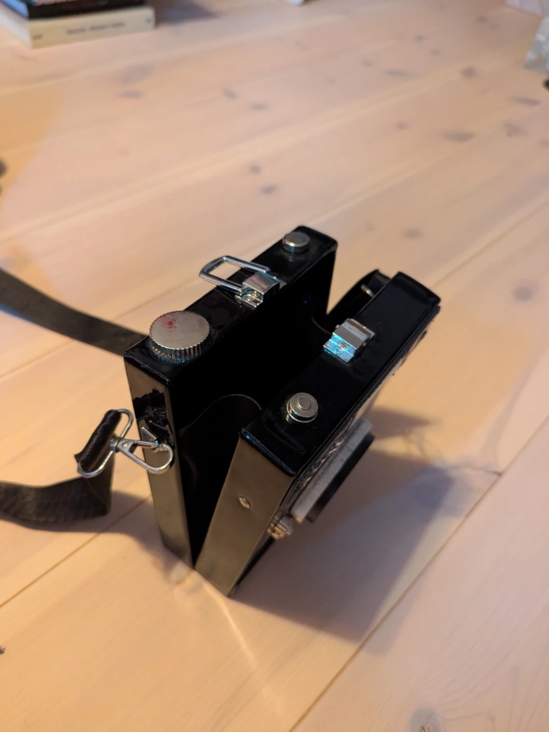 Svart axelväska i kameramodell - 2