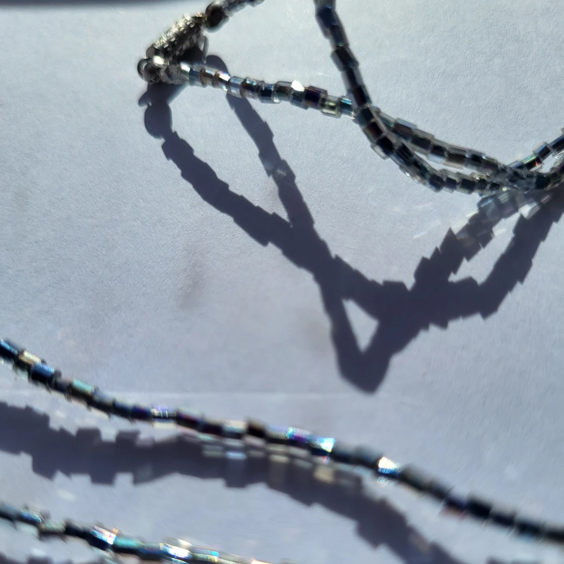 Likely vintage beaded necklce - 2