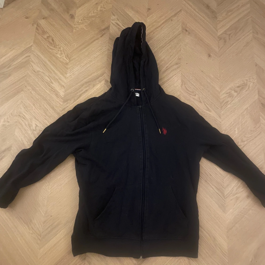Blå hoodie från U.S. Polo Assn