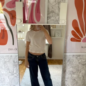 Vit ”blus” - Superfin men kommer inte till användning!