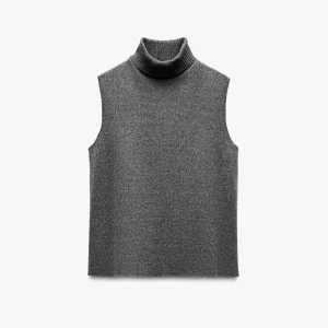 Ärmlös polotröja Zara - Säljer den här gråa polotröjan från Zara! Helt oanvänd med prislapp kvar! Säljs inte längre på Zara🩵