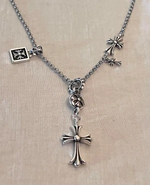 Rebel Cross & Charms Necklace - 60 cm. Unisex 