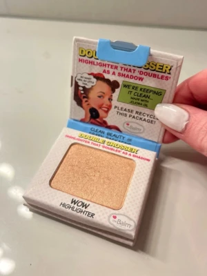 Highlighter  - Helt ny mini highlighter från the balm