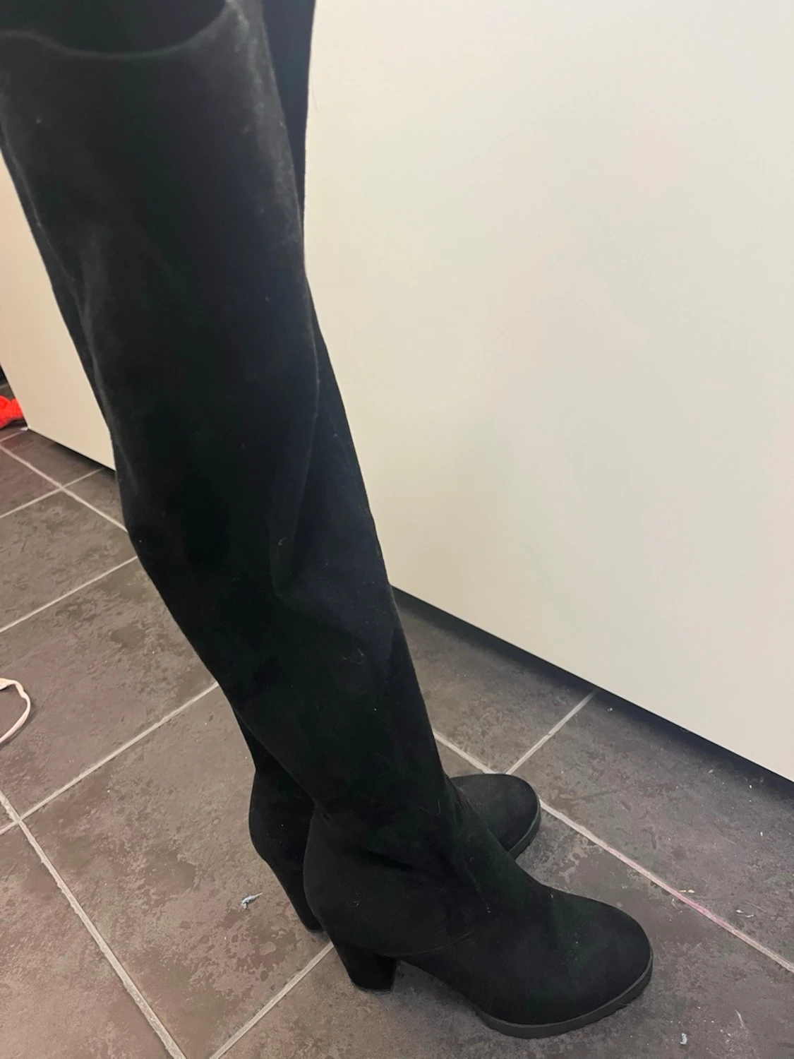 Svarta höga stövlar från Diamo, strl 39 - 1