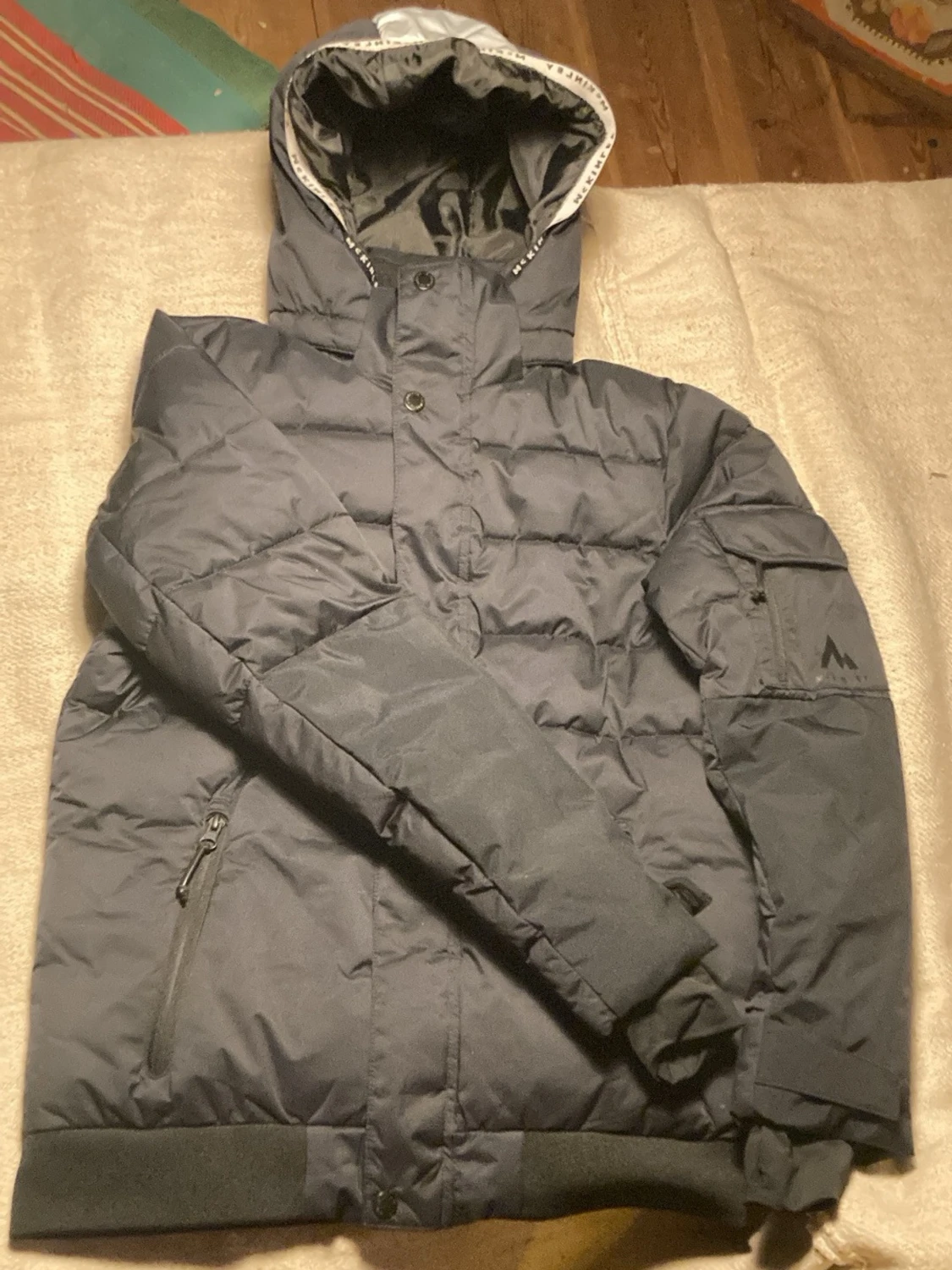 Svart pufferjacka från McKinley