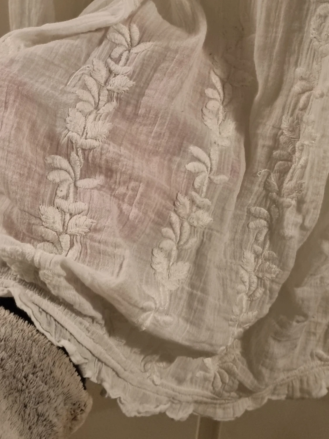 Vit skir blus så fin  - 2