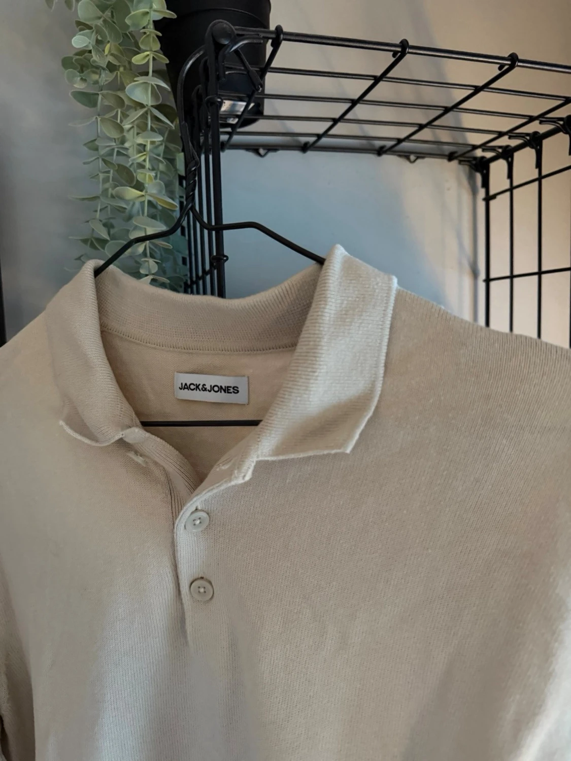 Beige pikétröja från Jack & Jones - 1