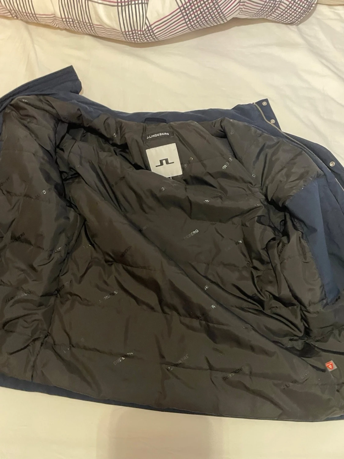 J.Lindeberg jacka  - 3