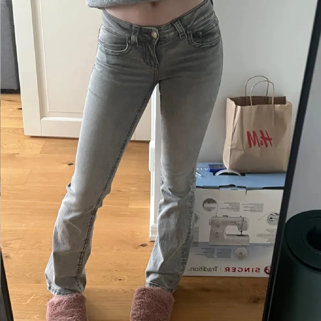 lågmidjade bootcut jeans - 3
