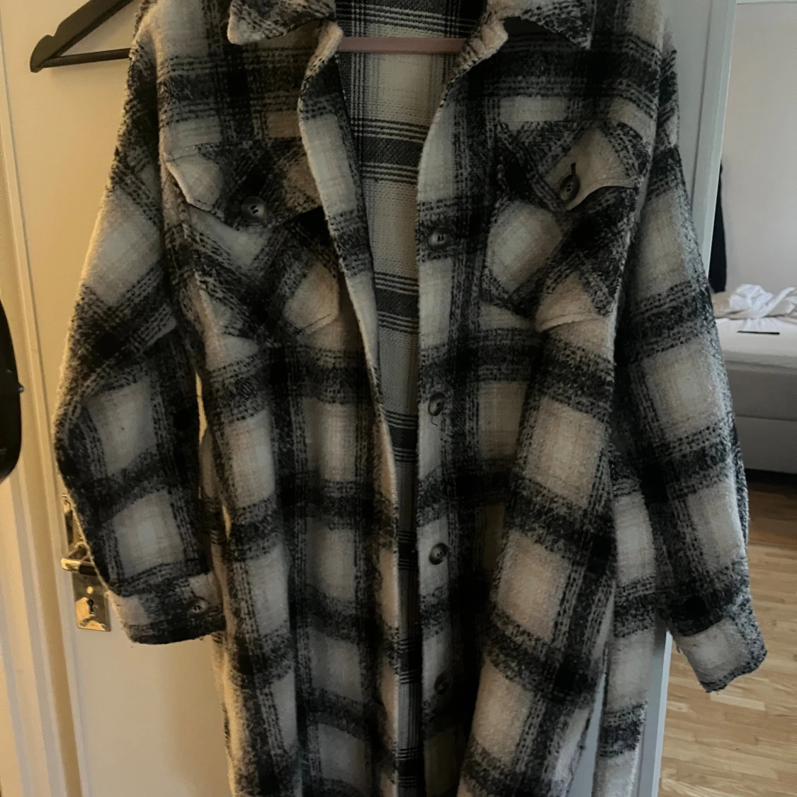 Rutig kappa med bälte🤍