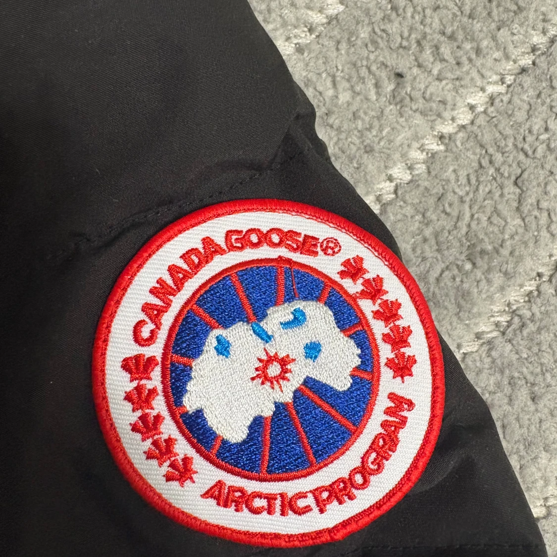 Svart dunjacka Canada Goose XS - 3