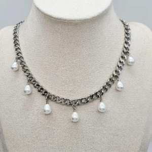 Handgjort halsband  - Material-rostfritt stål,  kedjetjocklek-7cm 