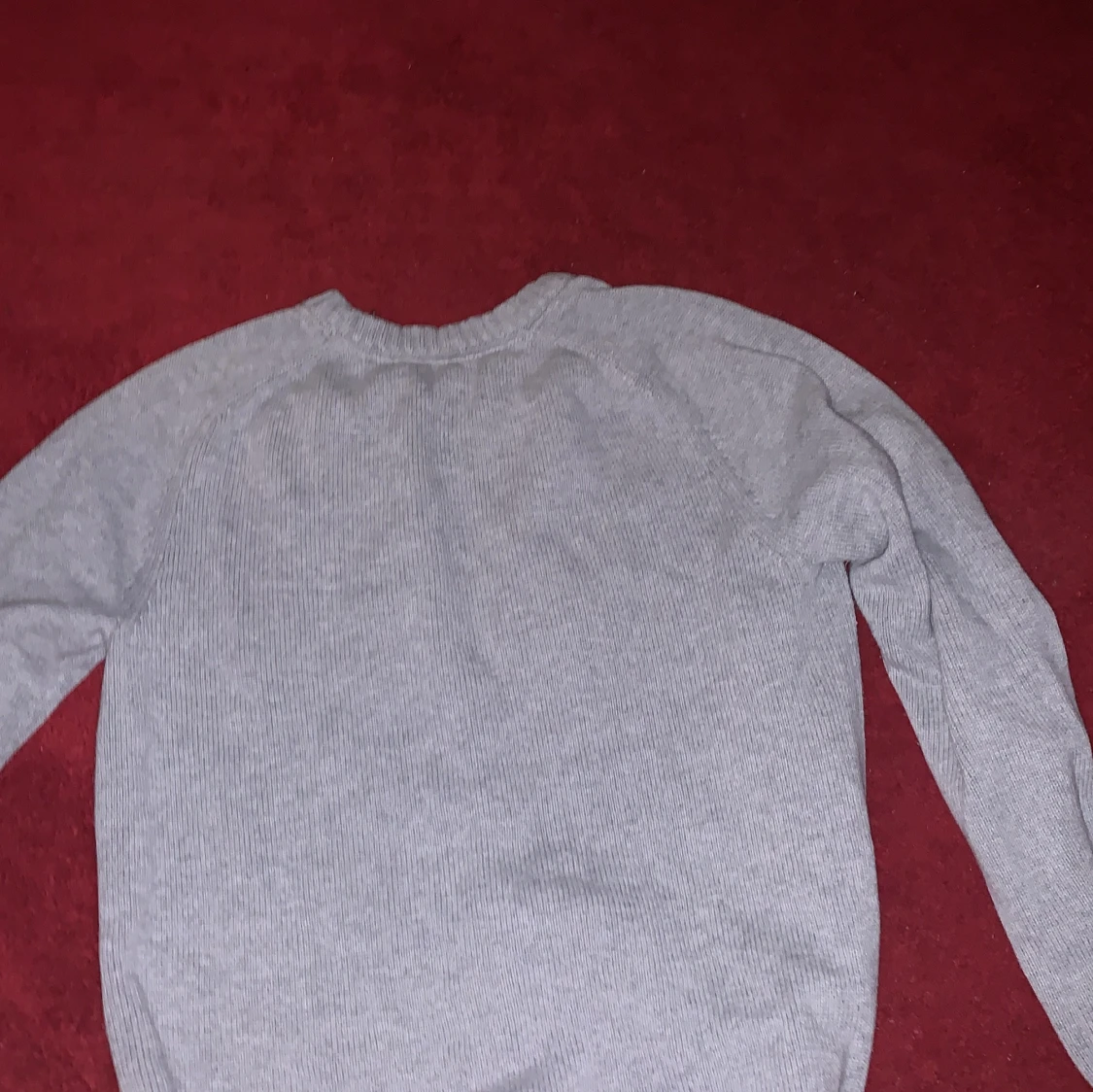 Grå stickad tröja från Morris Company - 1