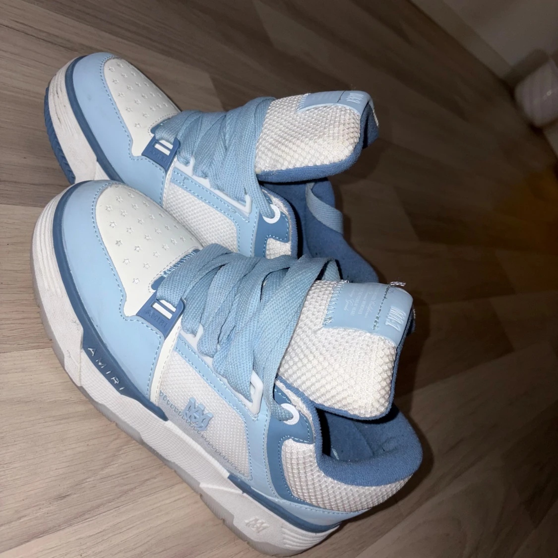 AMIRI MA-1 sneakers ljusblå/vit - 1