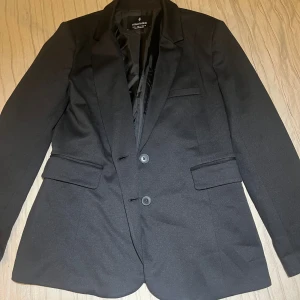 Svart blazer - Använd en gång 