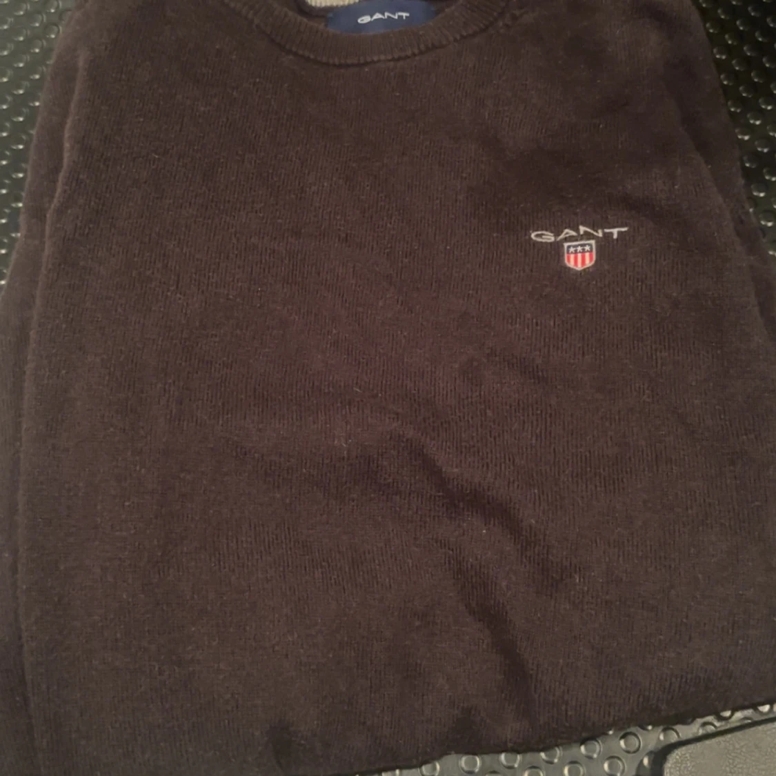 Svart stickad tröja från GANT - 1