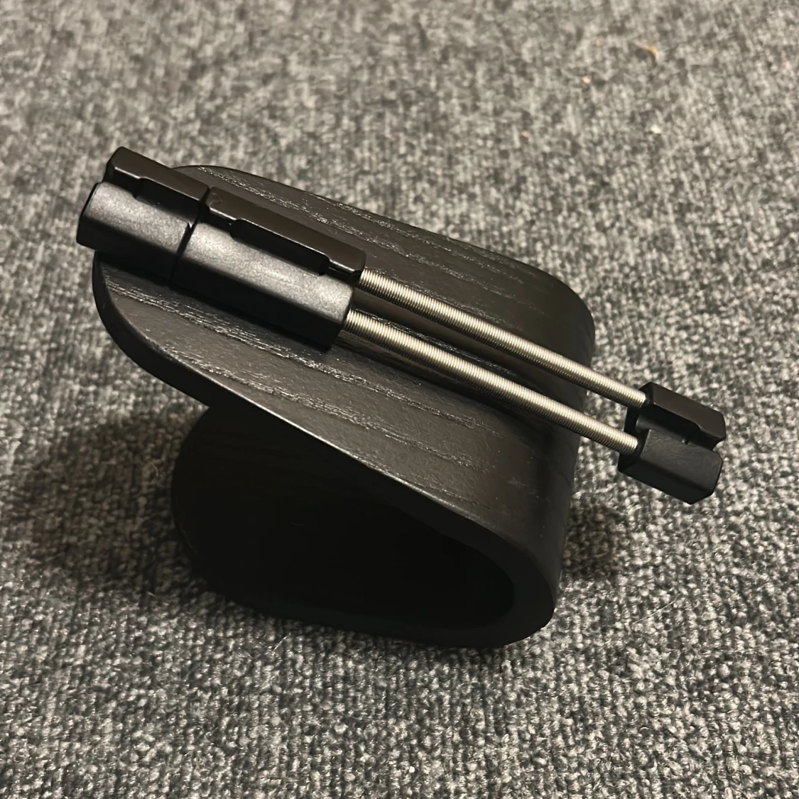 Musslad hållare (75kr stycket) nypris 150 (2st 140kr) rabbat om du köper 2