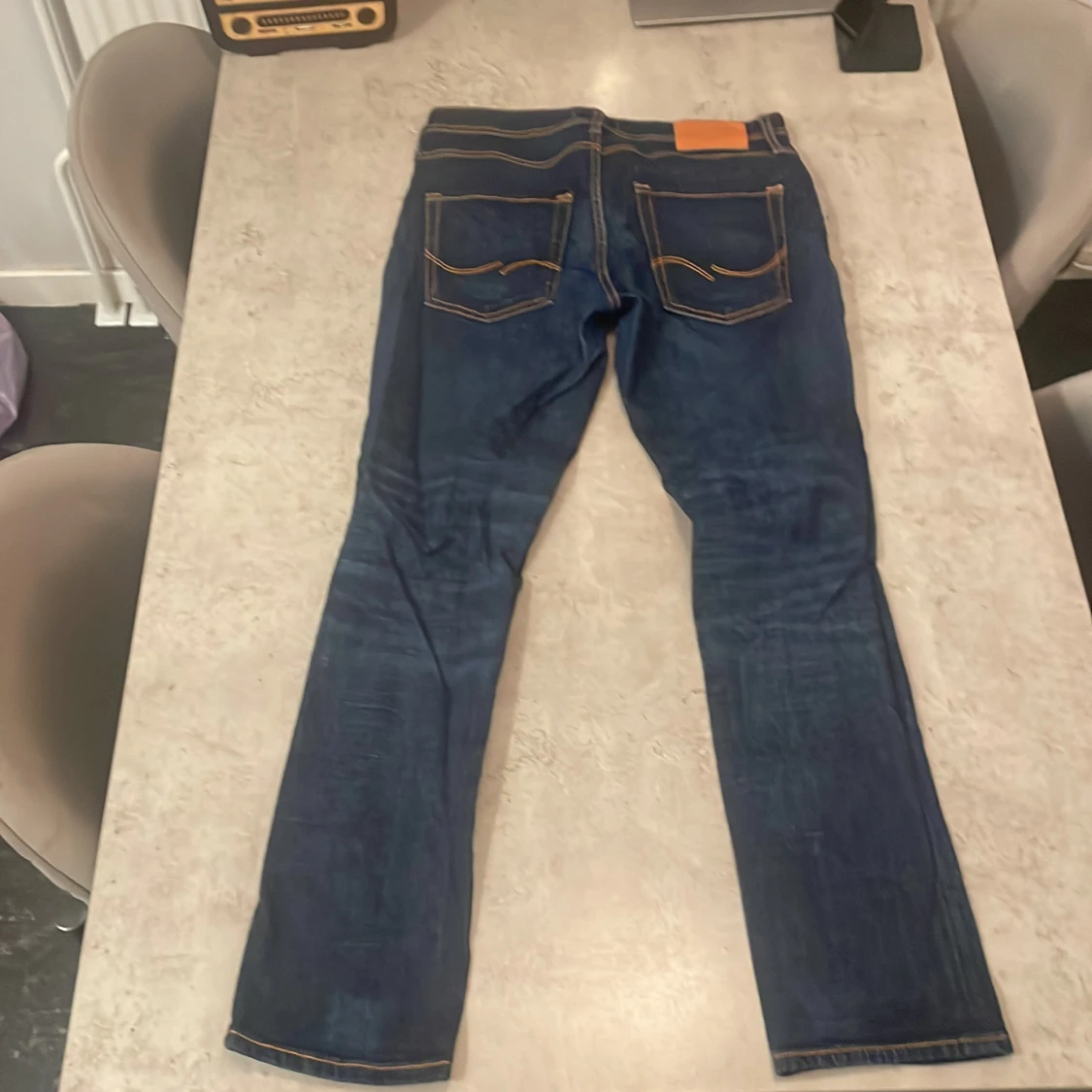 Mörkblå jeans från Jack & Jones - 1