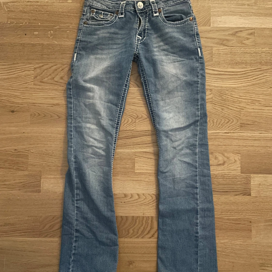 True Religion ljusblå bootcut jeans - 1