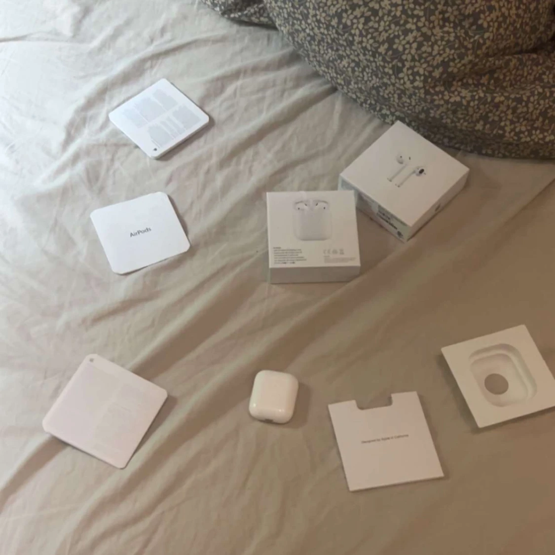 AirPods 2nd generation - 2