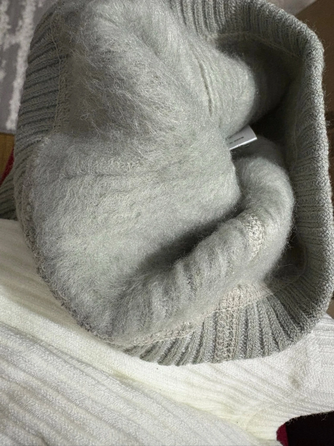 Tre ribbade knästrumpor i olika färger - 1