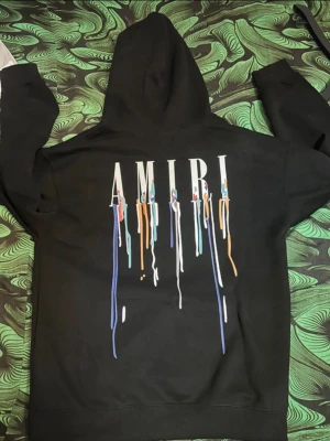 Amiri hoddie  - Fett skön och snygg tröja väldigt cool 