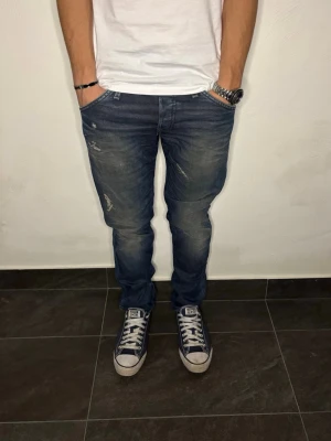 Jack&Jones Jeans - Strl - 32/32 | Skick - 10/10 | Nypris - ca 1000kr | Vid minsta lilla fundering är det bara att skriva! 