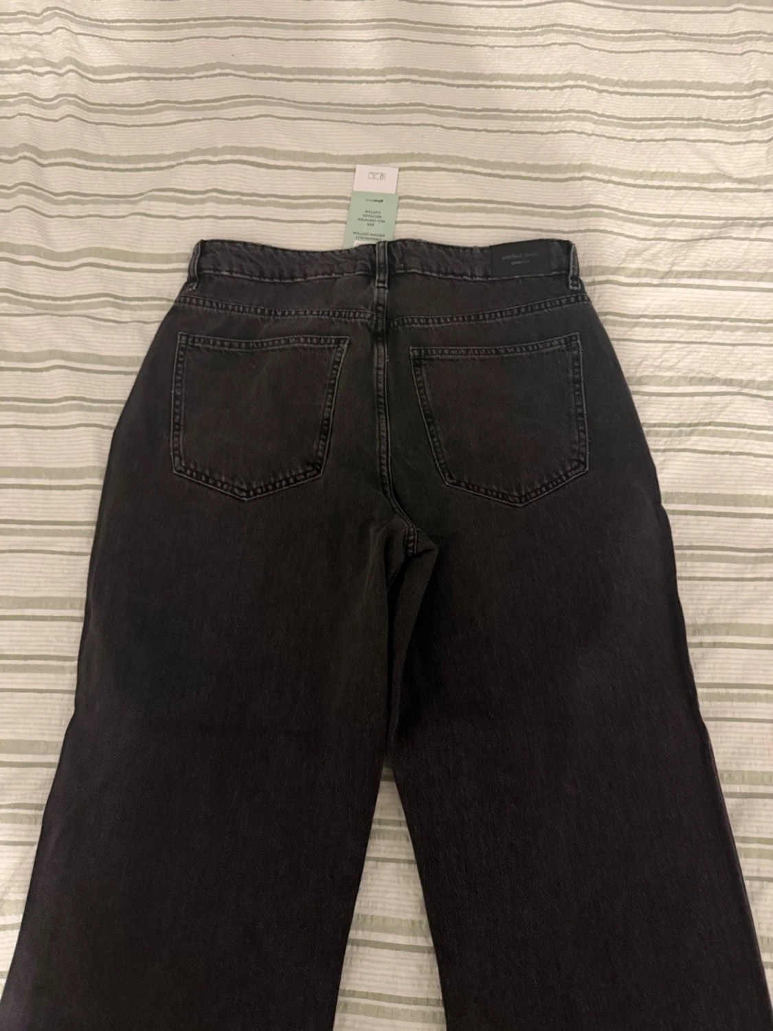 Svarta wide jeans med hög midja - 4