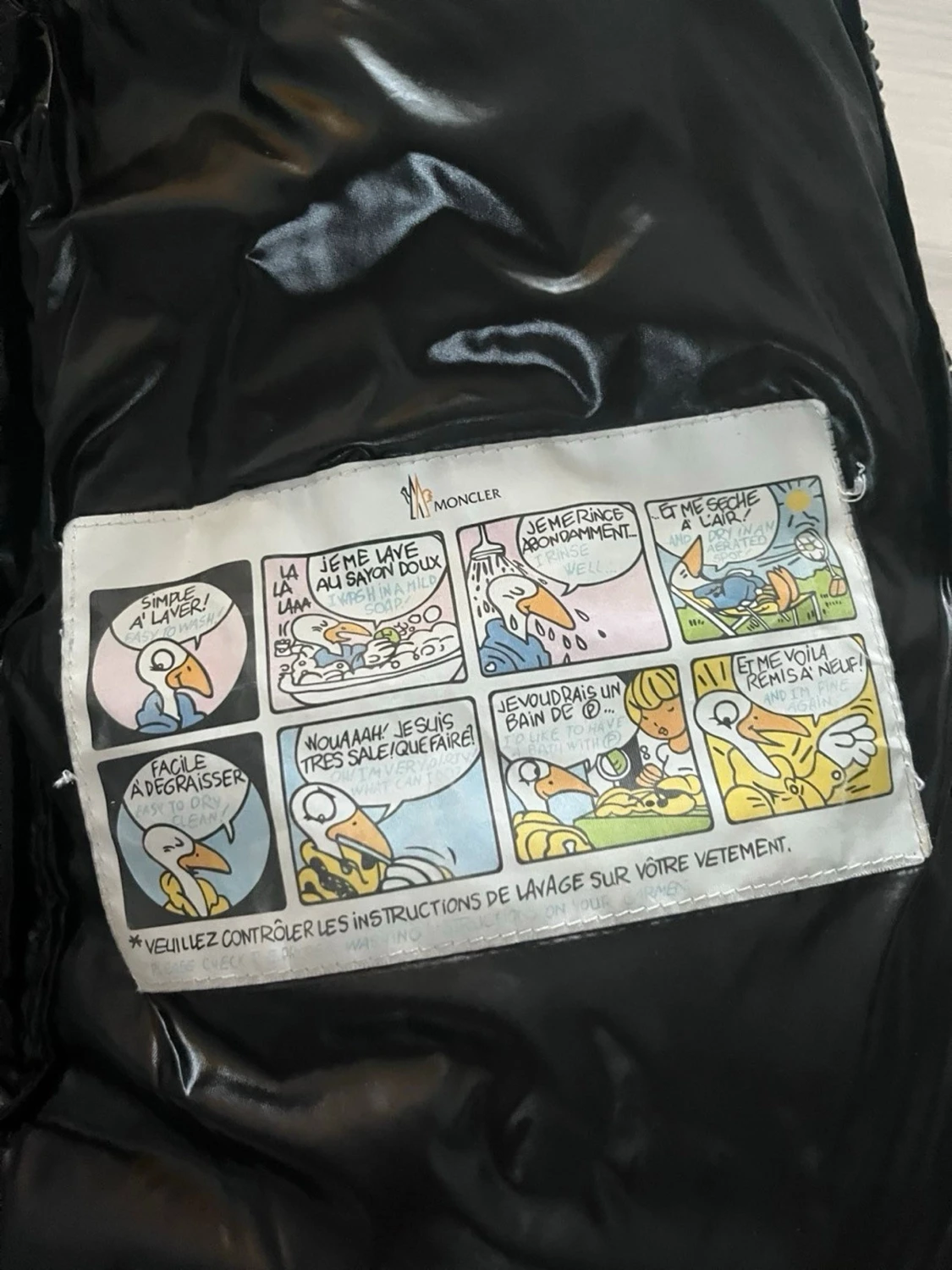 Svart Moncler pufferjacka med huva - 3