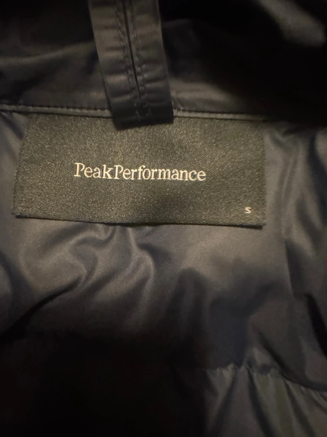 Mörkblå dunjacka Peak Performance S - 3