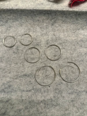 Silver örhängen hoops 3-par - 3-par silver hoops örhängen i 3 olika storlekar🙌🏼