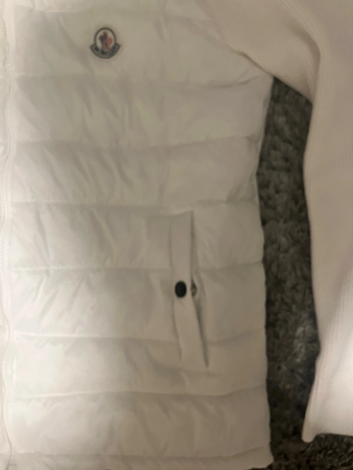 Vit Moncler pufferjacka med stickade ärmar L - 2