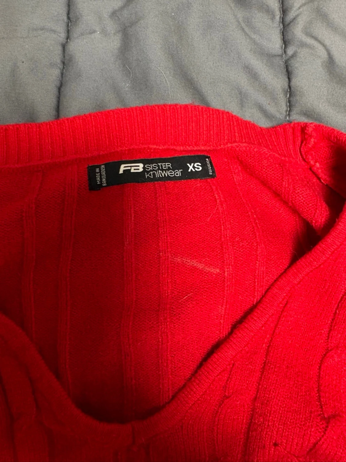 Röd croppad stickad tröja FB Sister - 1