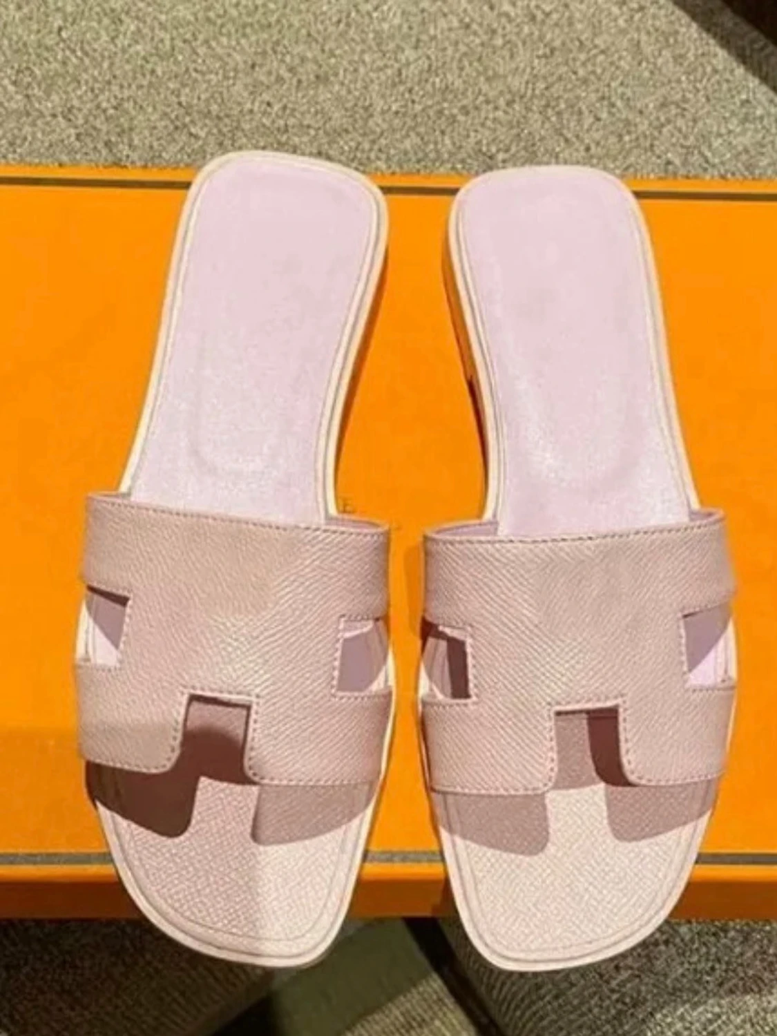 Sandaler för kvinnor