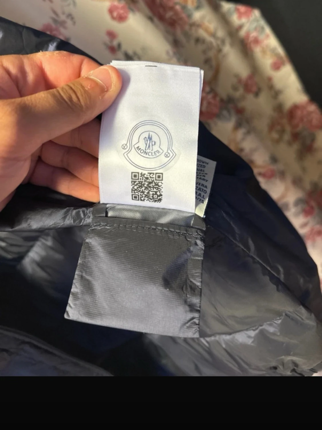 Svart Moncler pufferjacka - 5