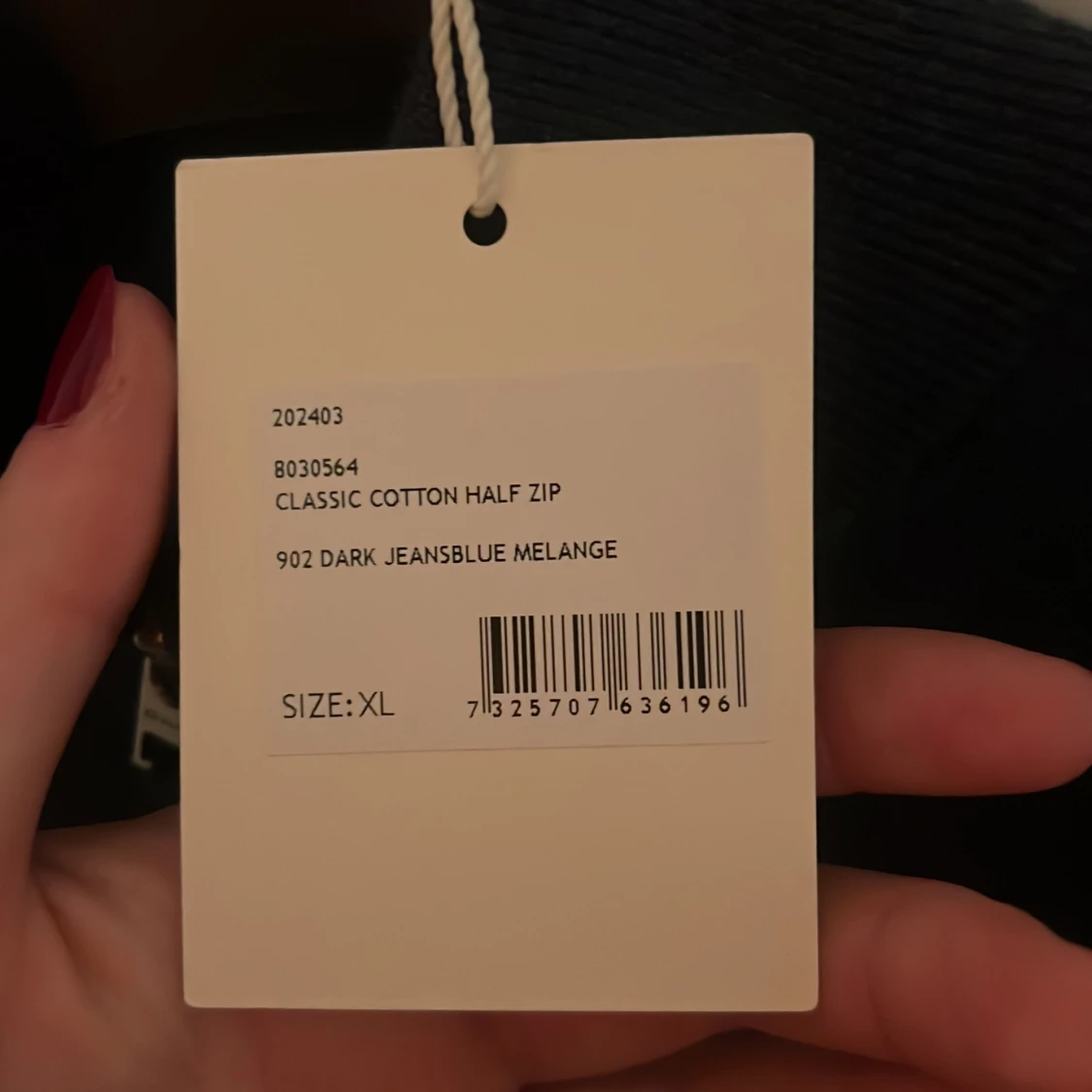 Mörkblå half zip tröja från GANT - 1