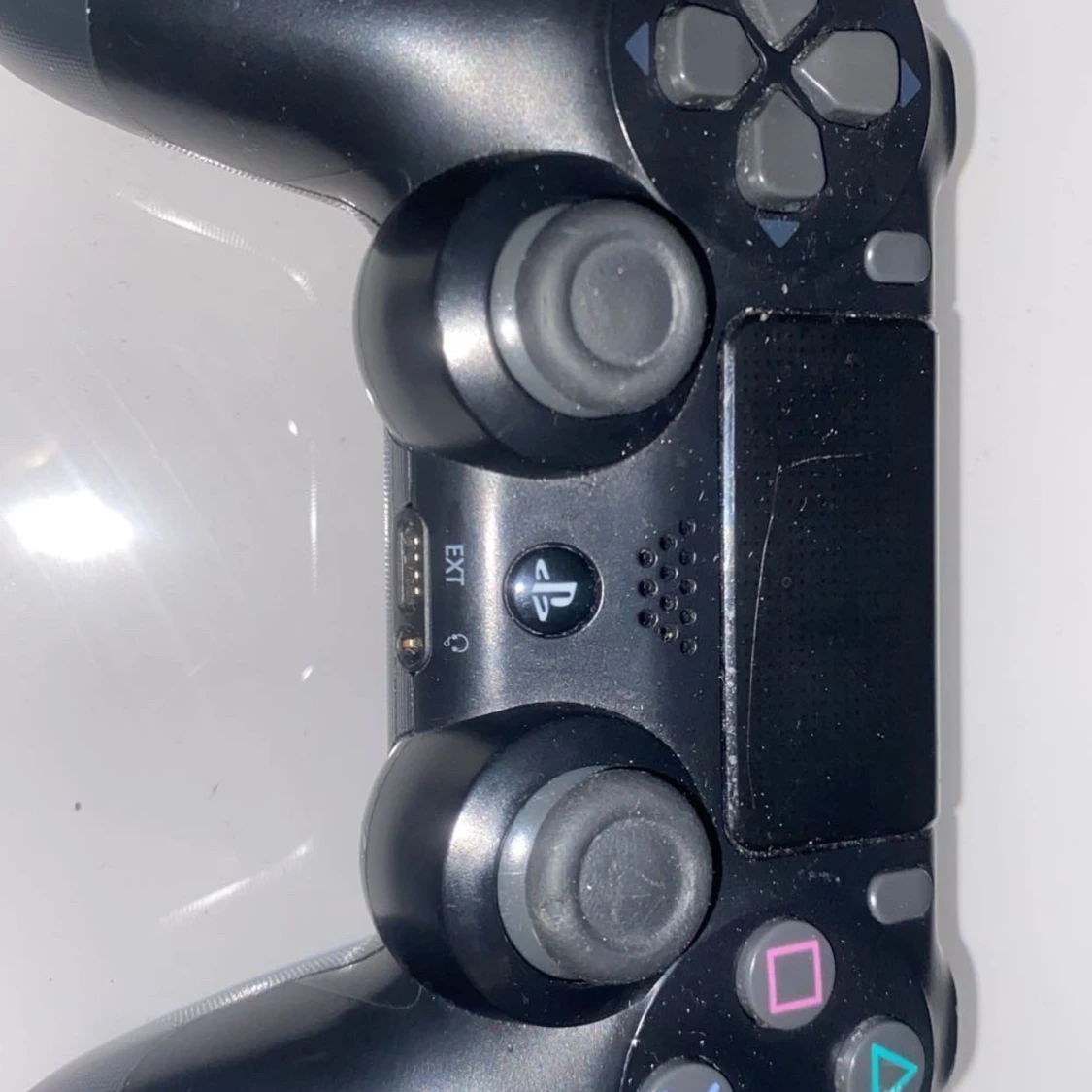 PlayStation DualShock 4 Wireless Controller - 3