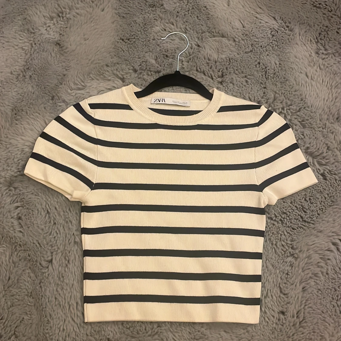 Randig croppad topp från Zara