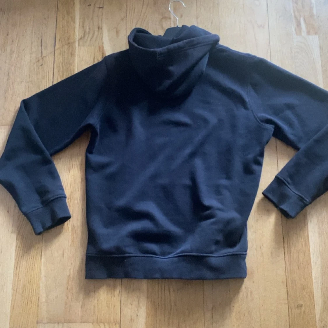 Svart hoodie från Dickies - 90