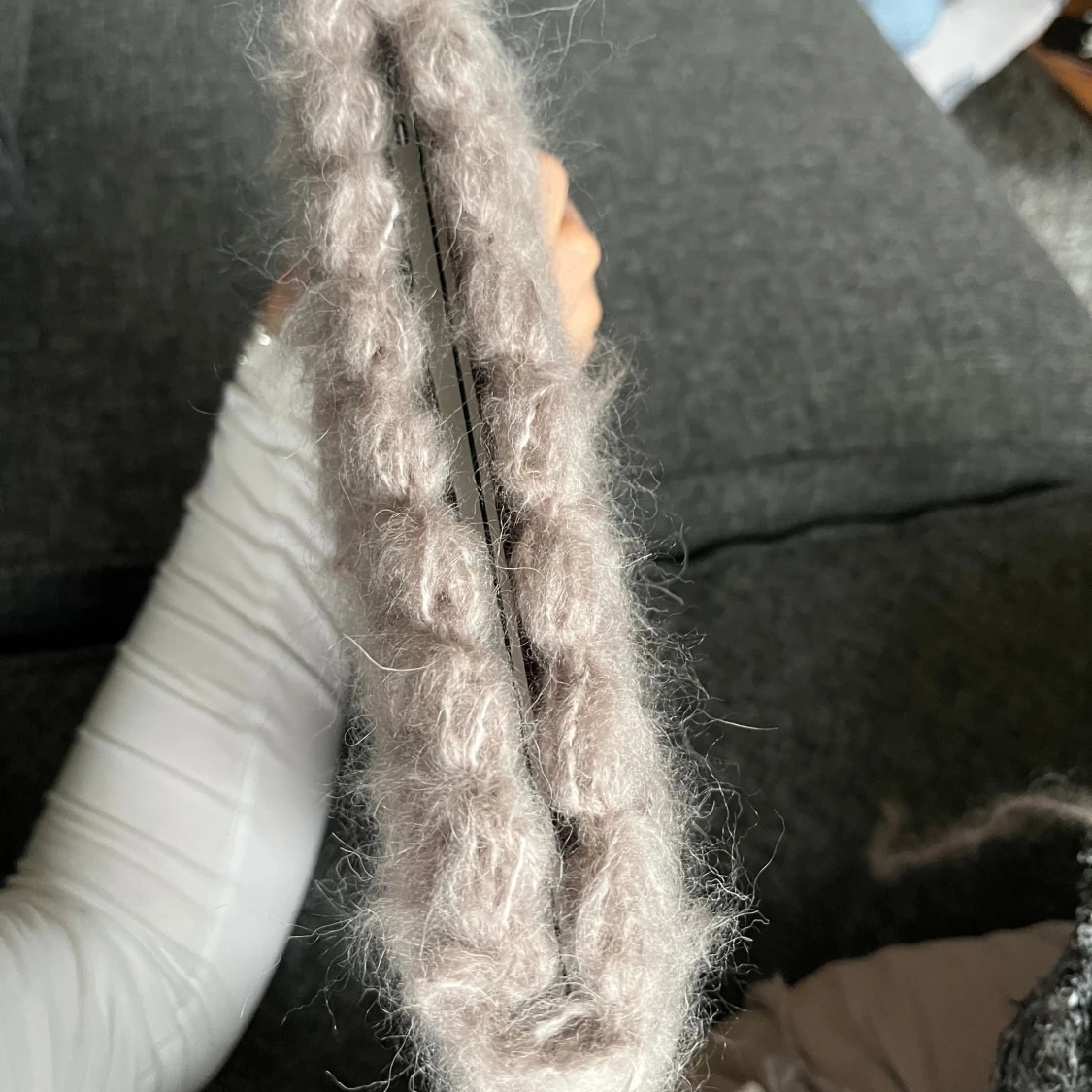 Beige virkat datorfodral - 1