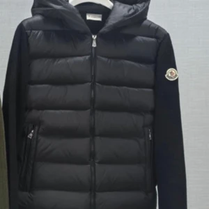 Moncler cardigan - Moncler cardigan, Nytt Autentisk