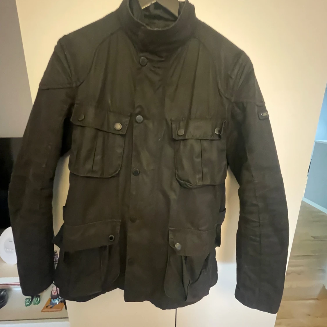 Svart Barbour International jacka M - 1