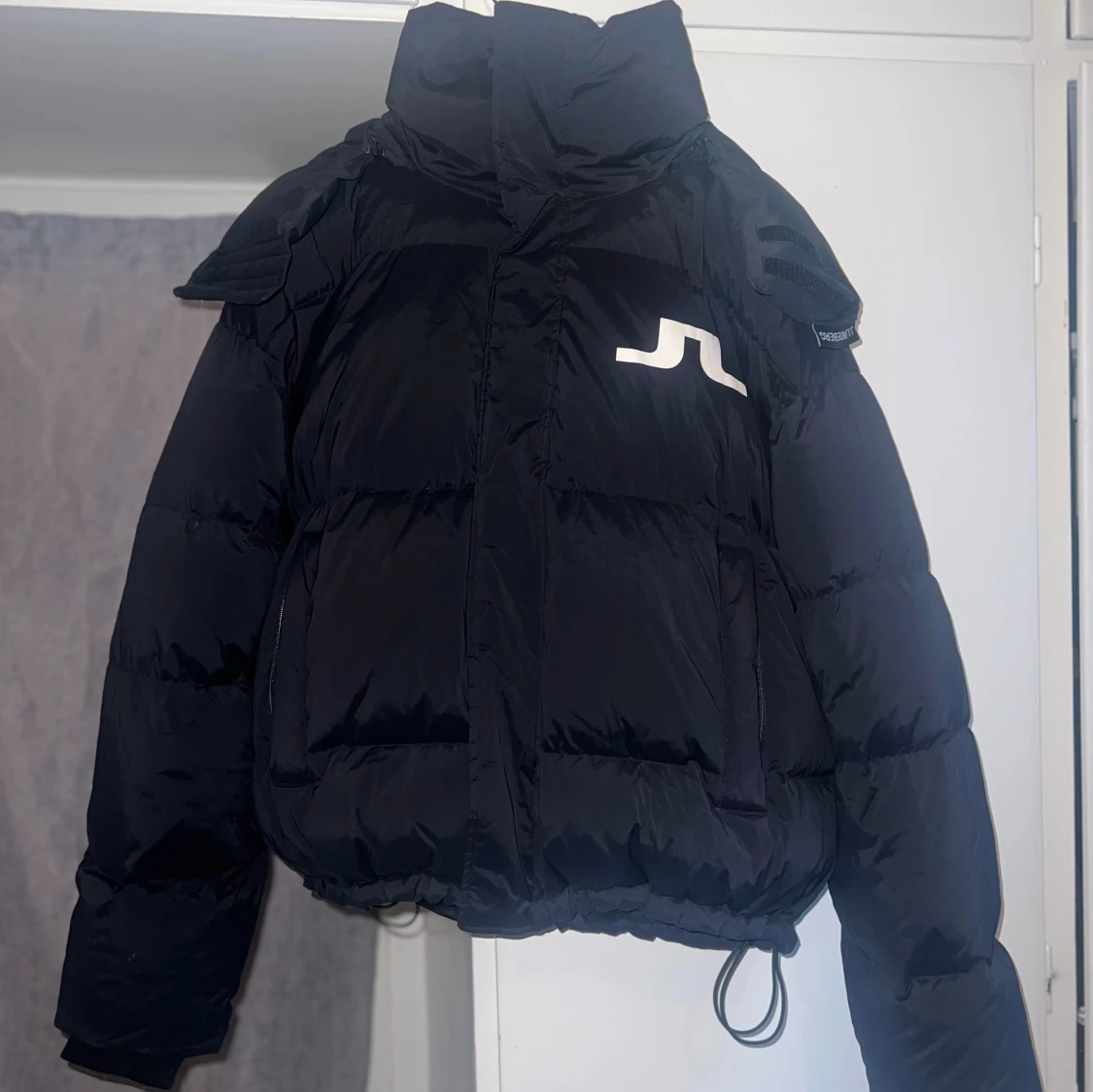 Pufferjacka från J.Lindeberg - 2