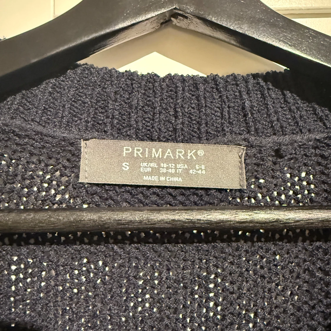 Svart Knappkofta  - 2