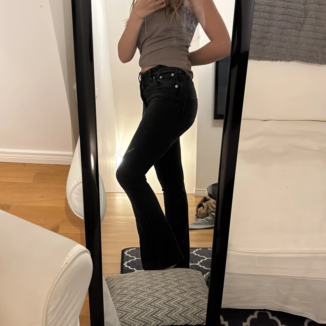 Svarta bootcut jeans från lager157 - 1