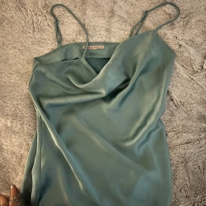 Linne från Anna Field - Storlek M tror jag men lappen är inte kvar. 