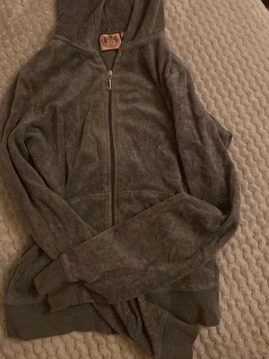 Juicy Couture kofta vintage  - Juicy Couture kofta vintage, använt fåtal ggr